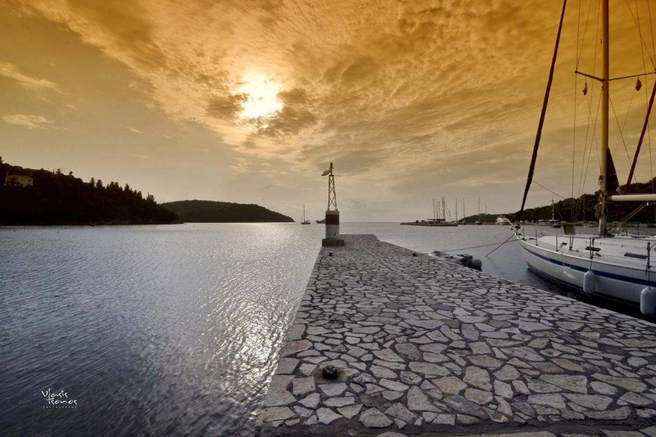 Sivota Sea View Maisonettes Bagian luar foto